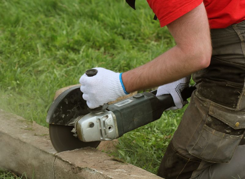 Concrete Curb Sawing